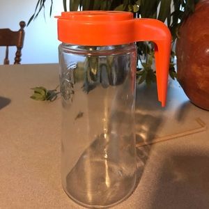 Tang glass pitcher